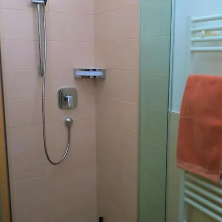 Piave, Zentrum, Mit Garage Apartament Meran